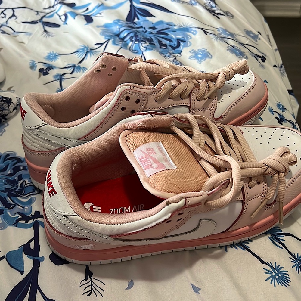 Pink and white Nike SB dunk low pro sneakers